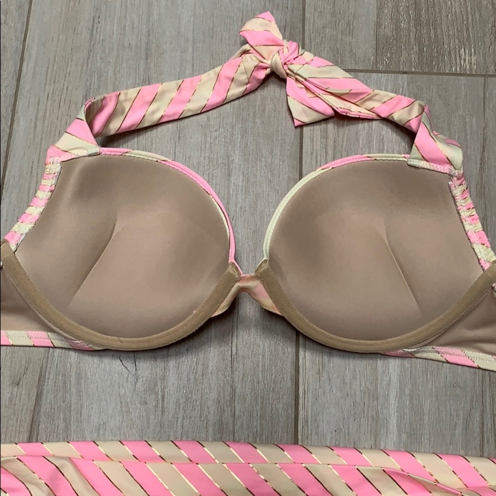 34C Vs Victoria’s Secret BOMBSHELL Miraculous Adds-2 Cups Swimsuit Bikini set - Picture 10 of 16
